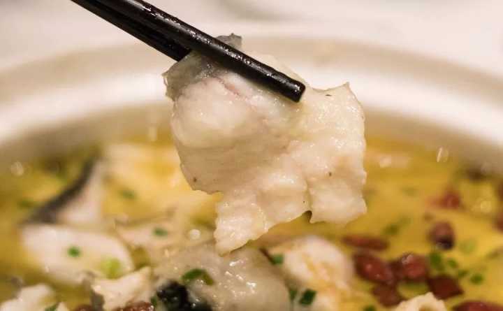 肉蟹煲最正宗的来自哪里,哪的肉蟹煲最好吃