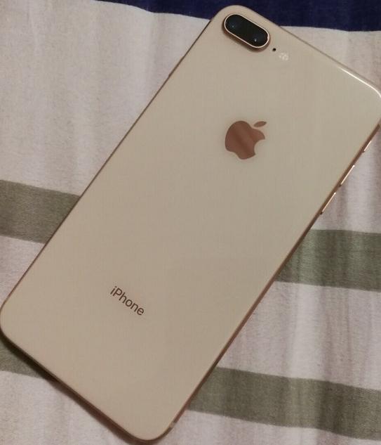 网友6400元买二手未激活iPhone8Plus！这性价比无敌了！