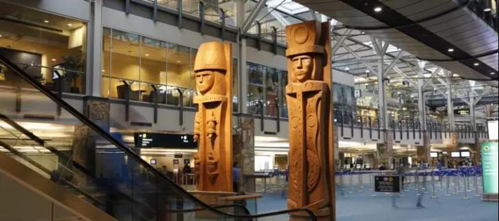 初到温哥华机场,初次登机指南