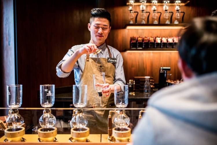 星巴克上海烘焙工坊2017开业限定,全球最大星巴克烘焙工坊体验