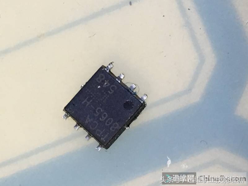 联想笔记本开不开机维修视频,联想笔记本不开机维修教程