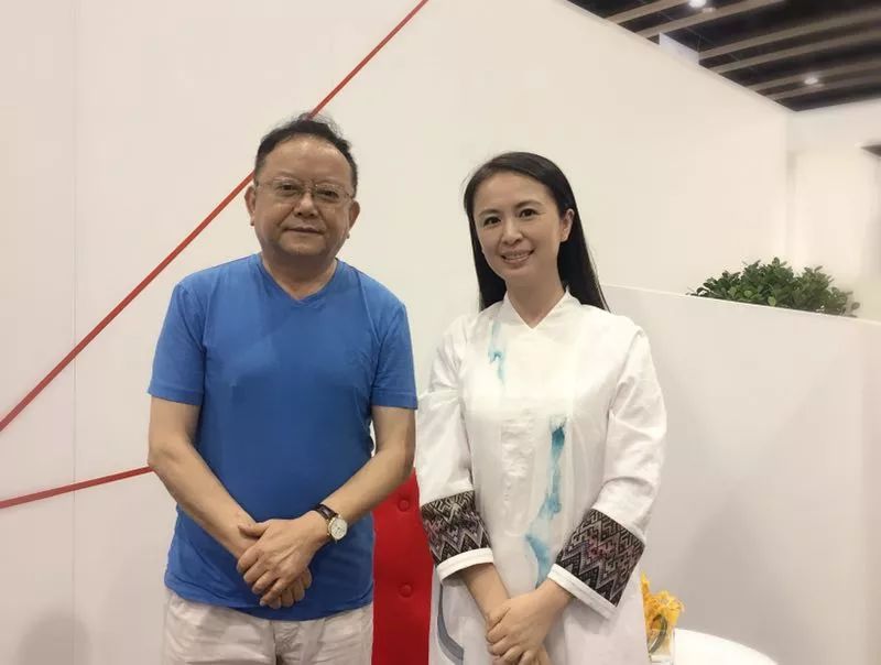 地摊古玩市场交易合法吗,地摊古玩合适摆什么