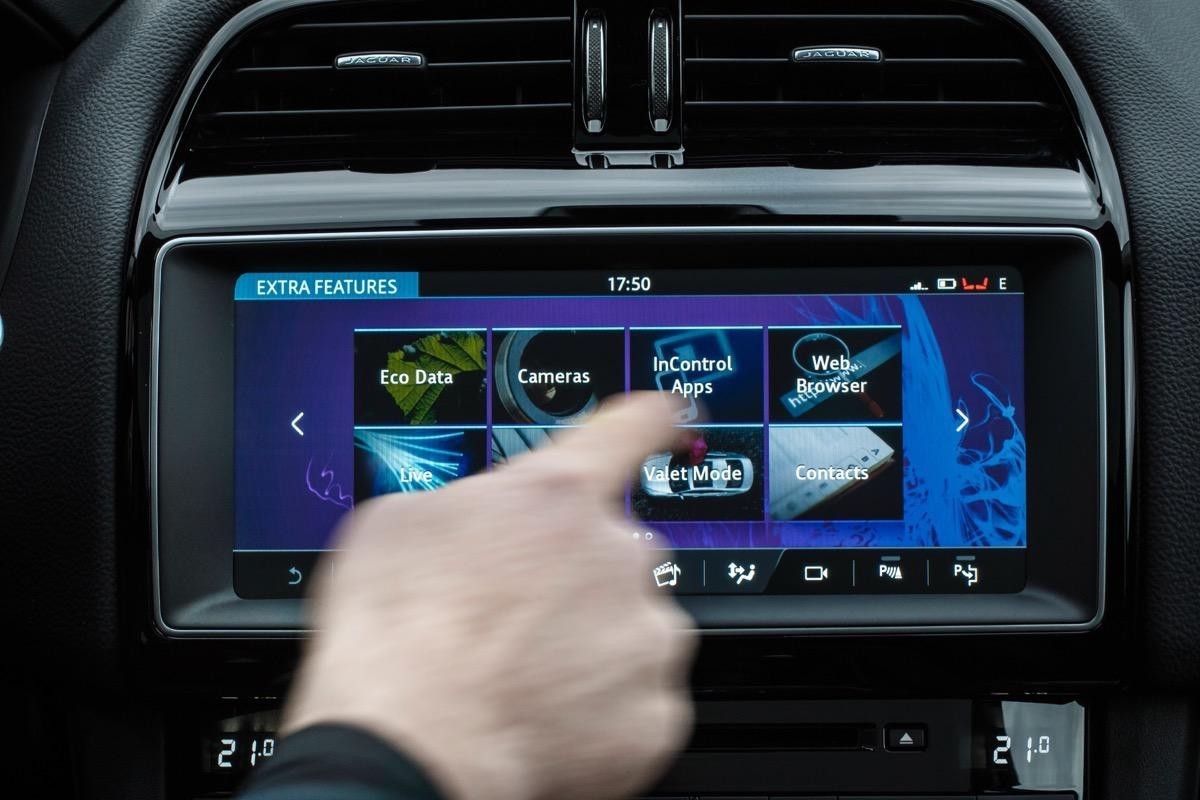 捷豹f-pace真实感受,捷豹f-pace麋鹿测试