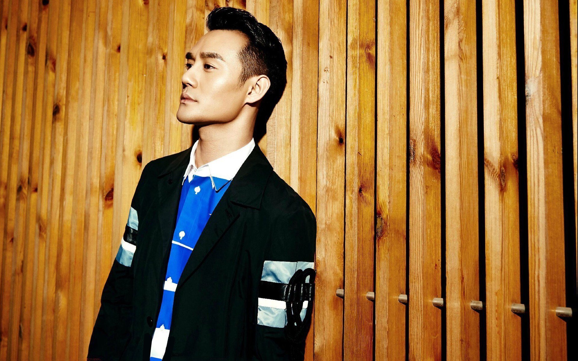 王凯一个明明能够考脸吃饭的人却偏偏要靠演技和才华来征服观众