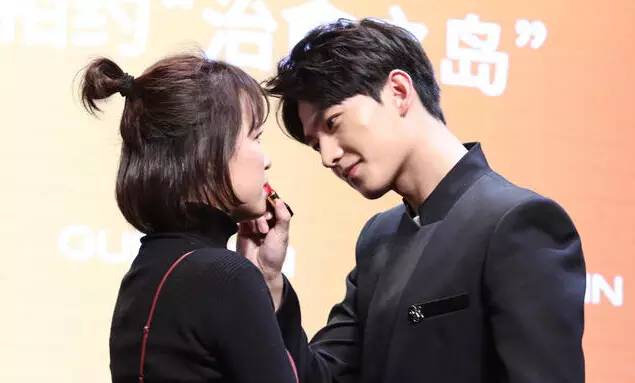 如何才能男女通吃？推荐你们去参考一下杨洋的养成之路！