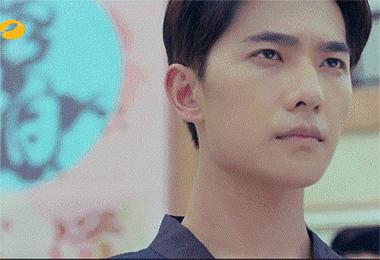 如何才能男女通吃？推荐你们去参考一下杨洋的养成之路！