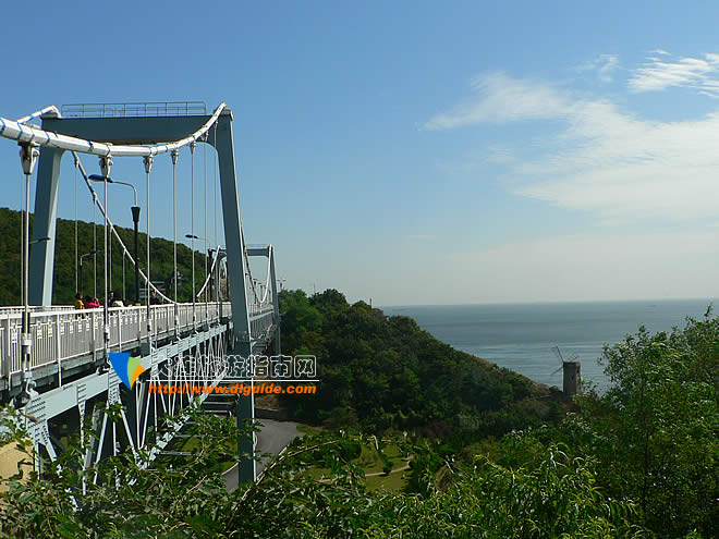 大连滨海路木栈道旅游攻略,航拍大连滨海路木栈道视频