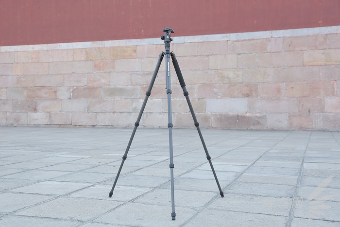 曼富图铝合金三脚架推荐,曼富图element三脚架使用方法