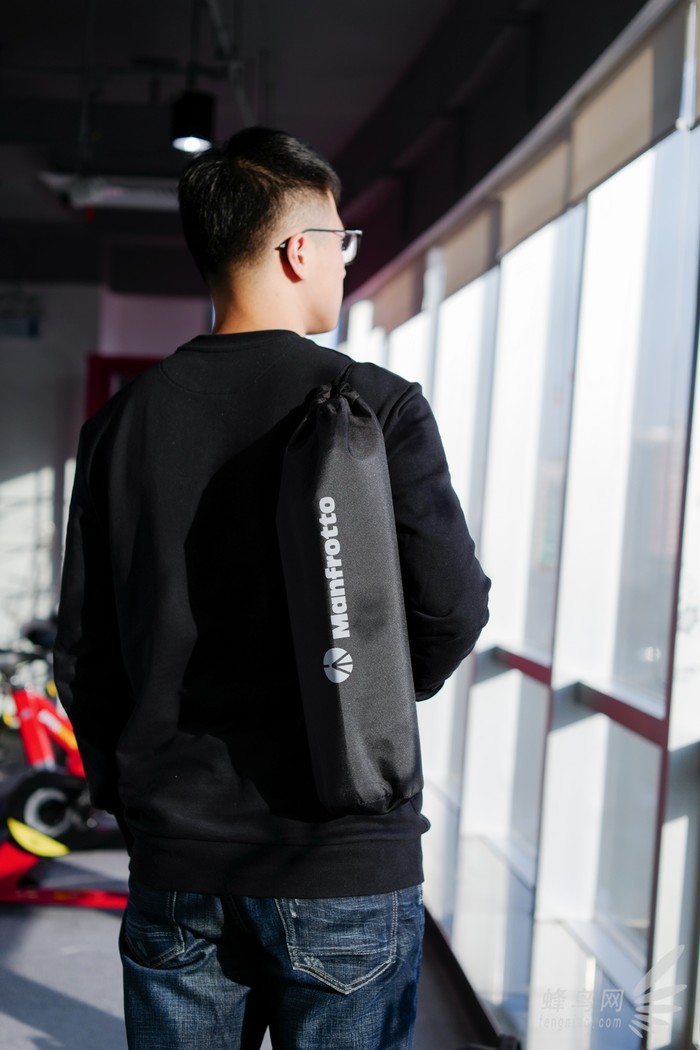 曼富图铝合金三脚架推荐,曼富图element三脚架使用方法