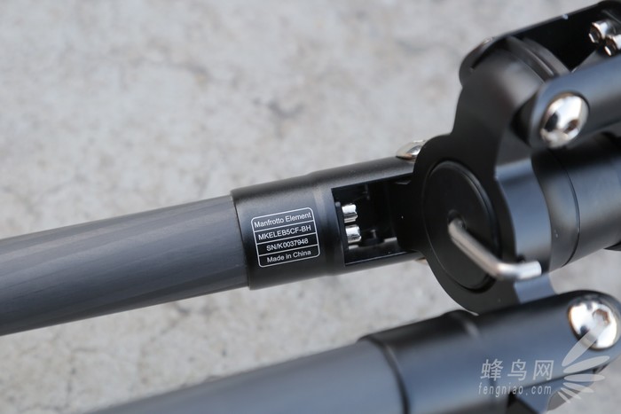 曼富图铝合金三脚架推荐,曼富图element三脚架使用方法