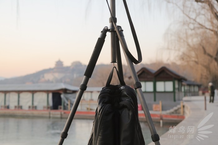 曼富图铝合金三脚架推荐,曼富图element三脚架使用方法