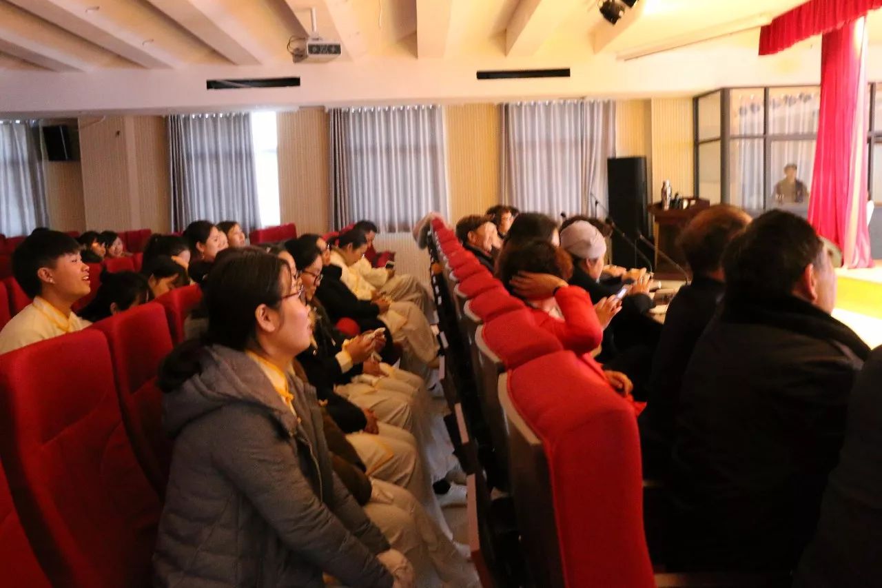 校园通讯｜教育走进新时代一起迈进新未来