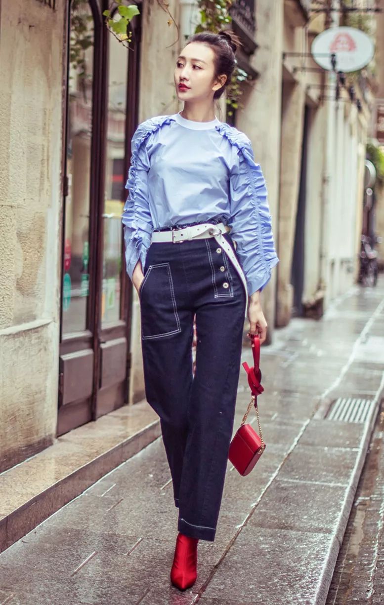 这5双鞋子秋天穿高级又时髦,今年悄悄流行的5双鞋你都知道吗