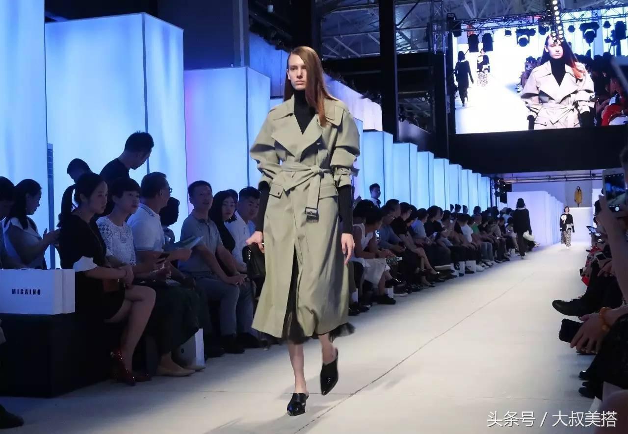 怎么系羊绒大衣腰带更显得随意,新奇妙招库大衣腰带的各种系法