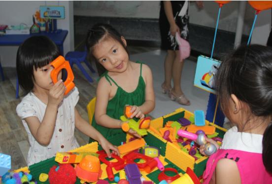 广州智慧侠：打破学科壁垒，STEAM教育的新挑战