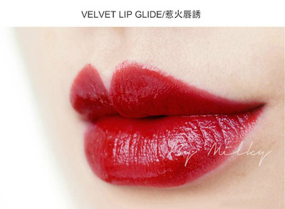 过年最合适的正红色口红,2024年情人节最流行什么口红