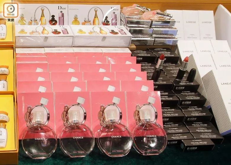 香港海关查获72万假化妆品,海关查获日本护肤品