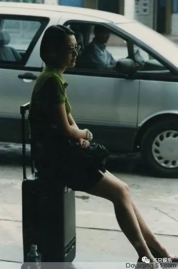 许晴到底是怎么保养的？48岁的年纪还有着少女的模样和*女熟**的身材