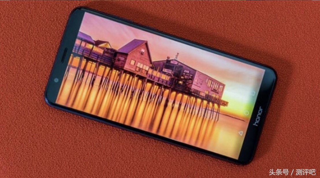 荣耀畅玩7x值得买么,荣耀畅玩7x深度测评