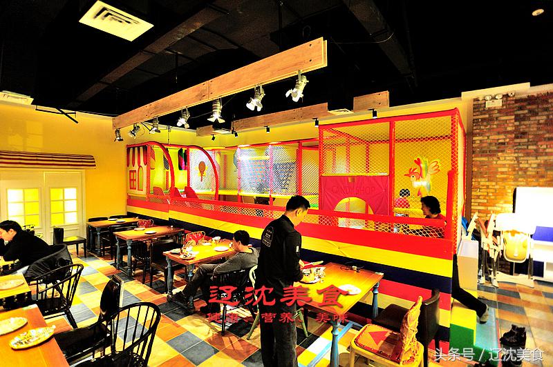 披萨店儿童乐园,披萨店儿童游乐区