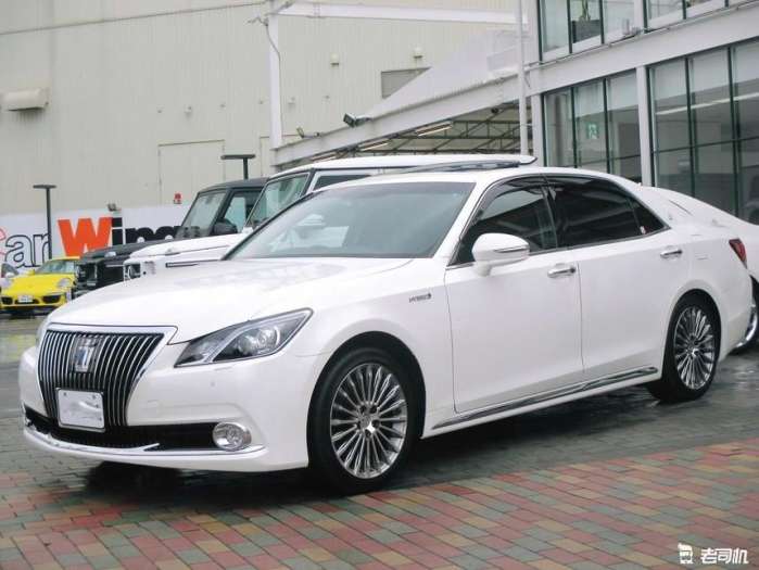 皇冠与日系车比较,日产丰田和国产丰田的区别