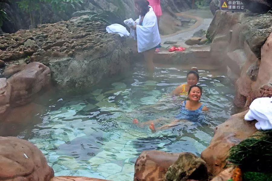 史上最低成本约泡！四川这10家天然温泉，最低7块泡到爽！