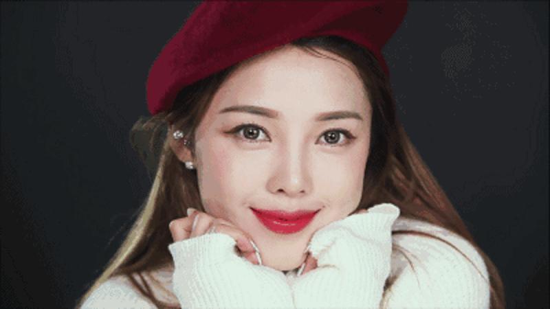 过年最合适的正红色口红,2024年情人节最流行什么口红