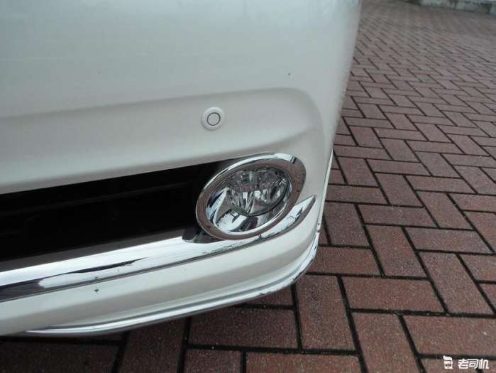 皇冠与日系车比较,日产丰田和国产丰田的区别