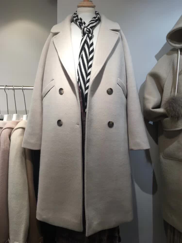 怎样挑选真正的纯羊毛大衣,如何保养羊毛大衣才能更耐穿