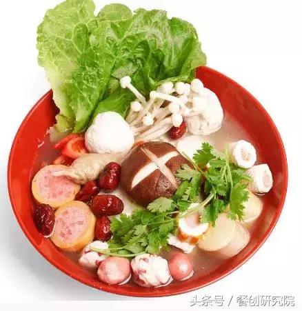 麻辣烫的做法和配方开店教程,街头热卖爆款小吃麻辣烫的做法