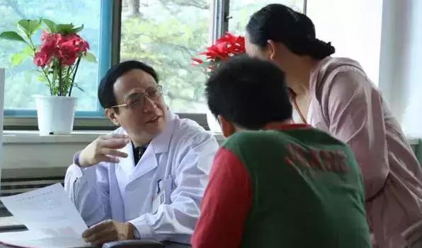 以岭药业老板吴以岭哪里的,以岭药业的吴以岭