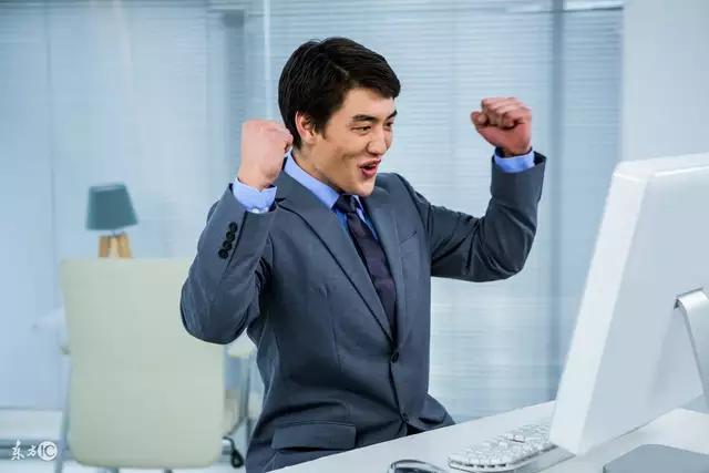 企业遇到瓶颈期的激励话语,公司遇到困难怎么鼓舞士气