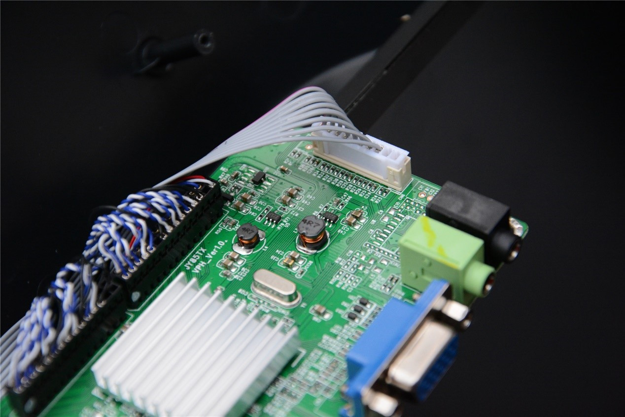 艾尔莎30寸显示器体验,艾尔莎显示器和长城显示器哪个好