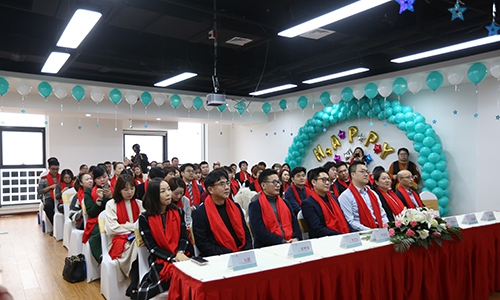 丽肤特拉与4家韩国供应商告捷签约，DR+LAB中国总部正式成立