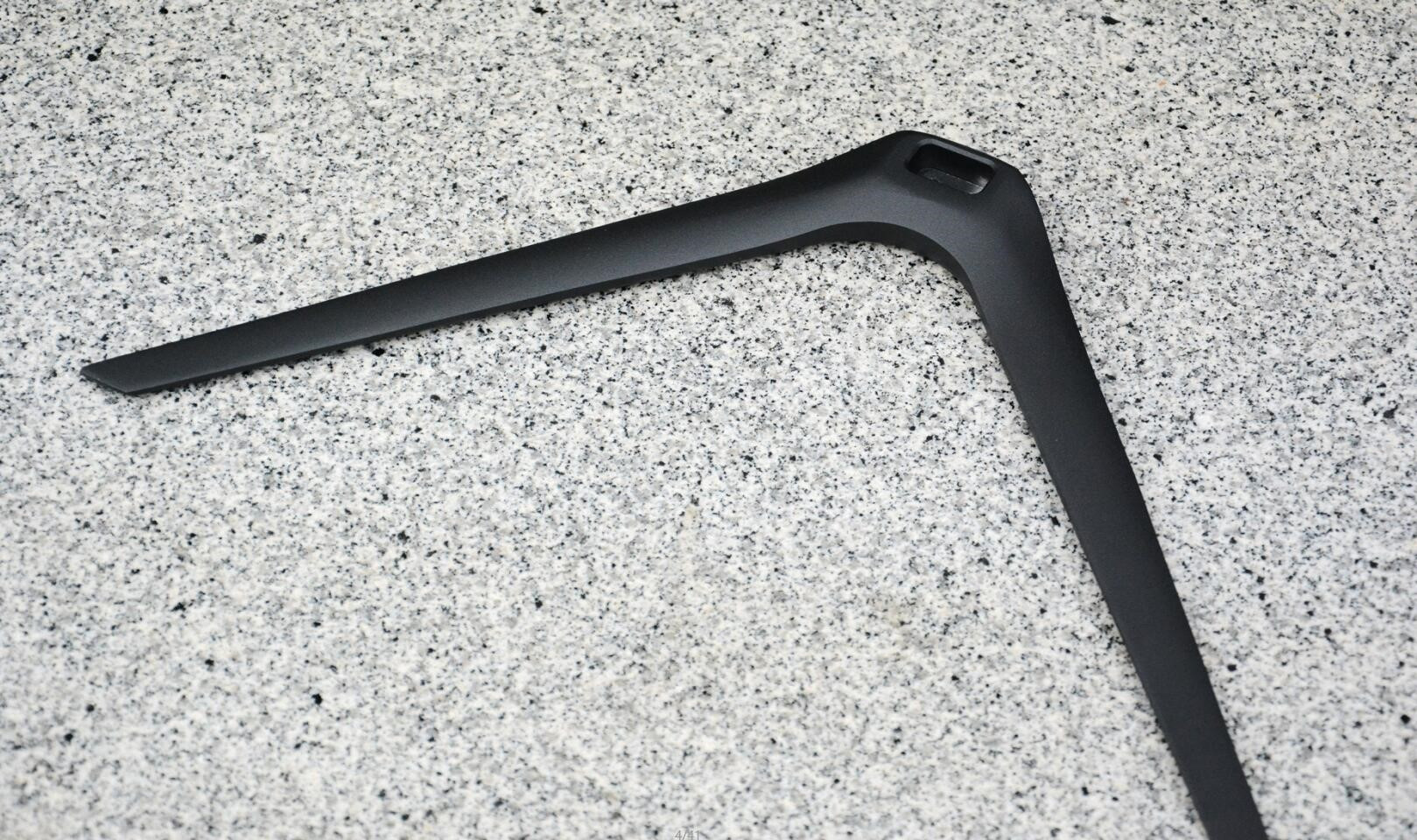 艾尔莎30寸显示器体验,艾尔莎显示器和长城显示器哪个好