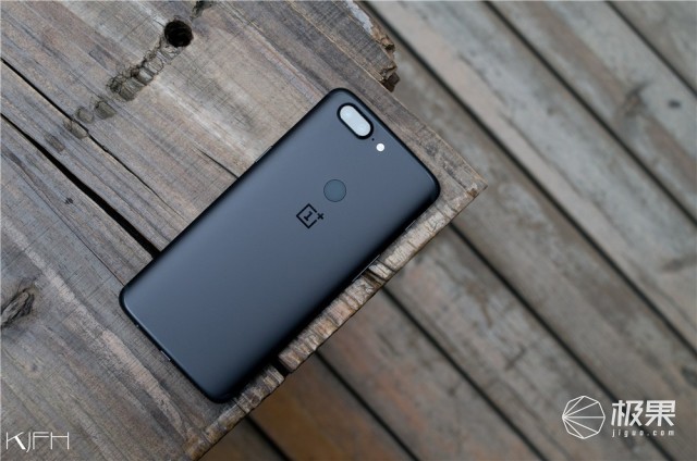 一加5t用一年的感受,一加5t深度解析