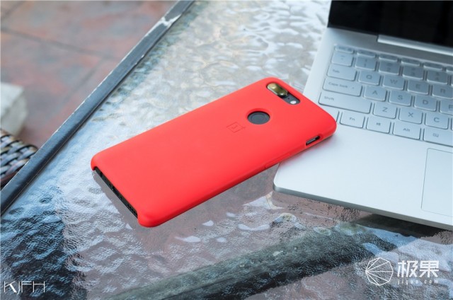 一加5t用一年的感受,一加5t深度解析