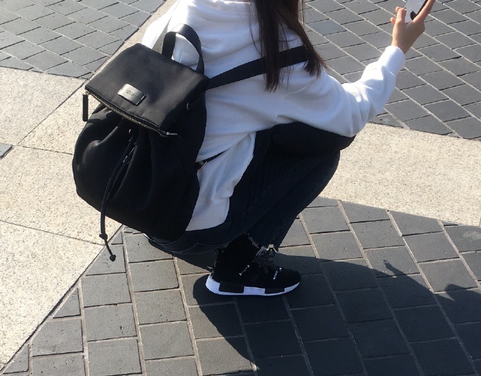 迪士尼的椰子鞋,巴黎世家很像椰子的鞋