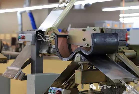 电吉他solo神级现场炫技,超帅电吉他炫技