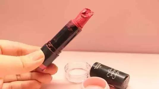 口红断了，我的心也跟着碎了……不慌，这里有神复原！