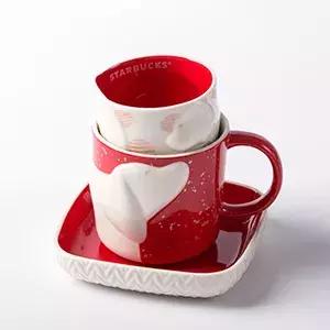 平时叫我多喝热水的各位，狗年请送我一个星巴克汪星杯