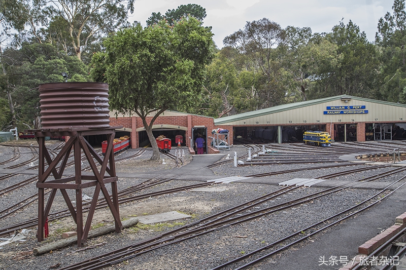 閽荤煶璋峰皬鐏溅,杩蜂綘鐏溅閾佽矾