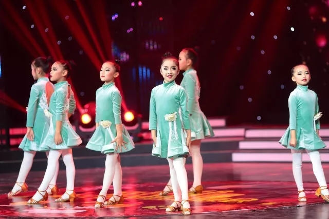 2022如皋童心闪耀的少儿春晚,宜兴紫砂春晚