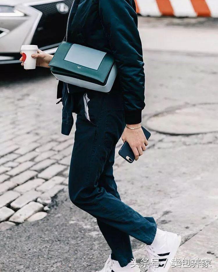 油腻辛辣反义词,油腻的同义词有哪些