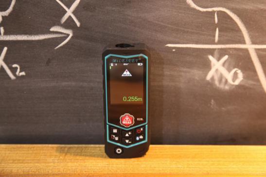 迈测r2激光测距仪评测视频,迈测激光测距仪精准款40米评测
