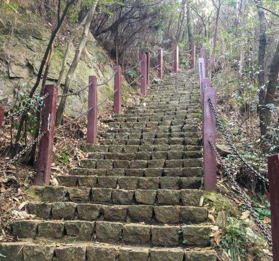 穹窿山苏州徒步,穹窿山苏州什么地方