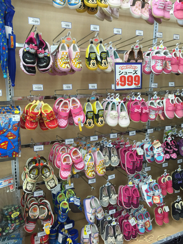 日本母婴购物,日本母婴店阿卡酱