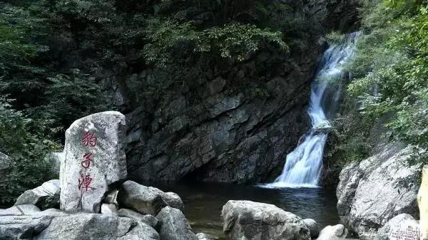 你好，我叫蓟州区，这是我的新名片，请收好