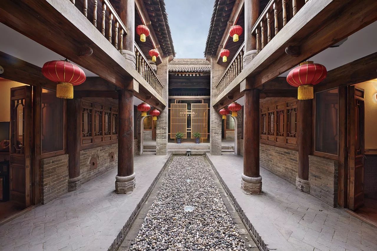 报告老板有几季,报告老板从哪里火的