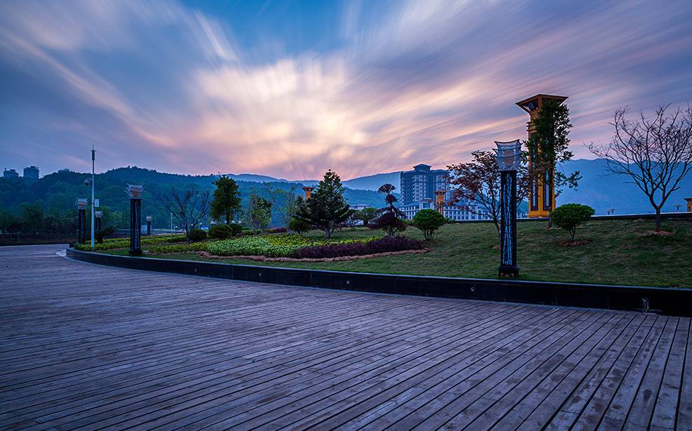 南昌朝阳华润橡树湾10月房价多少,南昌聚仁万象都会69号楼住宅房价